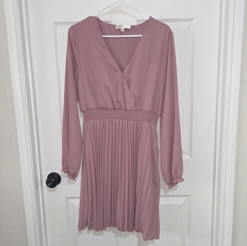 V-Neck Pleated Long Sleeve Dress - Dusty Rose